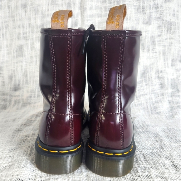 New Dr. Martens Cherry Red Air Wair Vegan RubOff 1460 Lace Up Boots - Picture 9 of 15